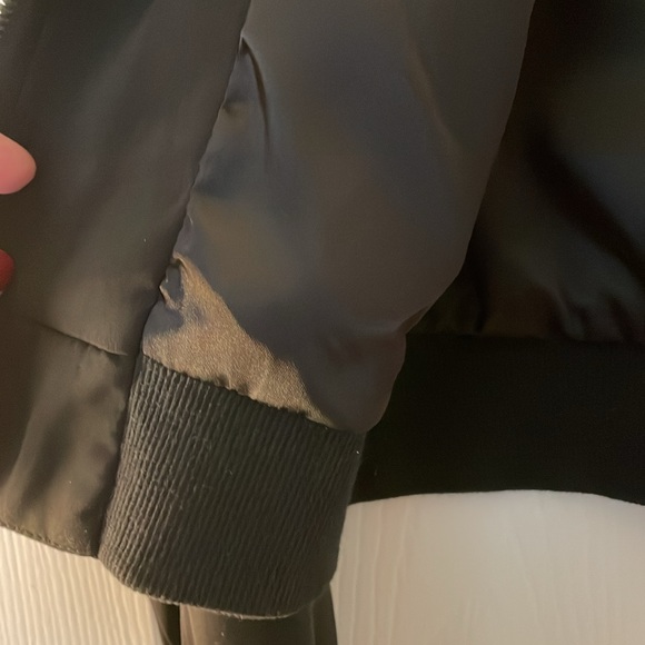 Jacket - Picture 8 of 9